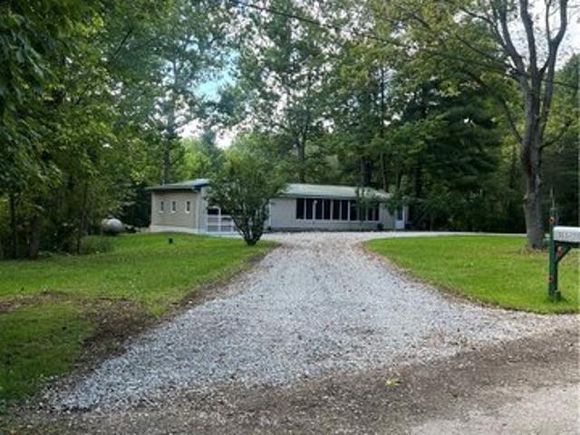 House for sale in Rock Creek, Ohio