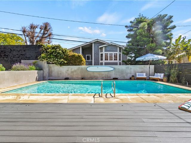 House for sale in Tree Section, Manhattan Beach