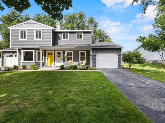 Condo for sale in Middleton, Wisconsin