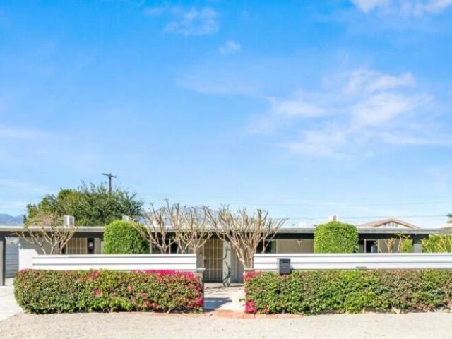Property for sale in Thousand Palms, California