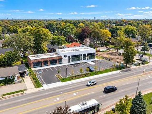 Commercial for rent in South Windsor, Windsor