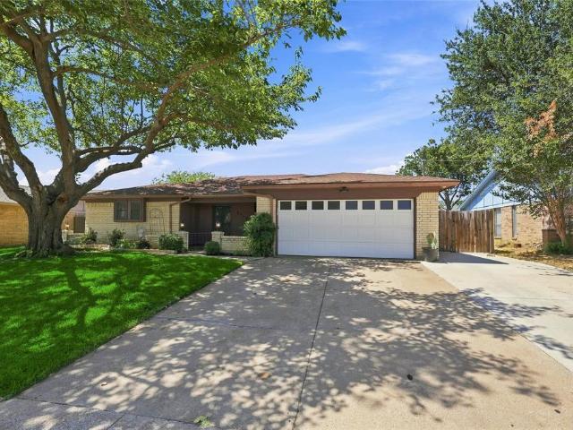 House for sale in Bedford, Texas