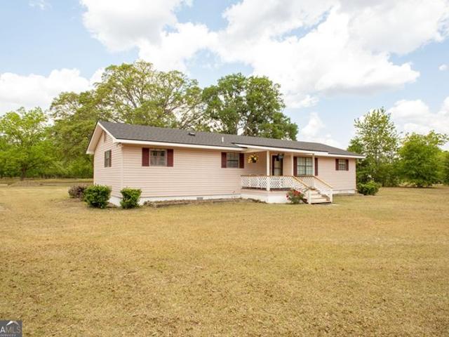 House for sale in Pierce, Georgia