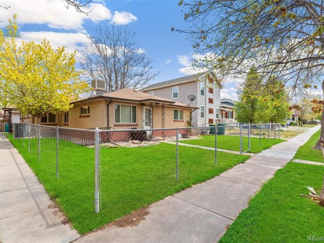 House for sale in Arapahoe, Colorado