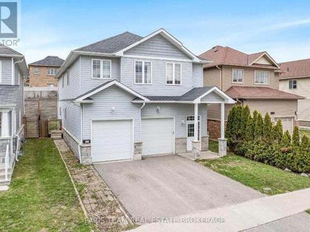 House for sale in Orillia, Central Ontario