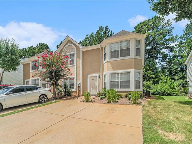 Townhouse for sale in Lithonia