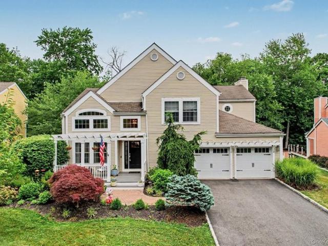 House for sale in Cortlandt Manor, New York