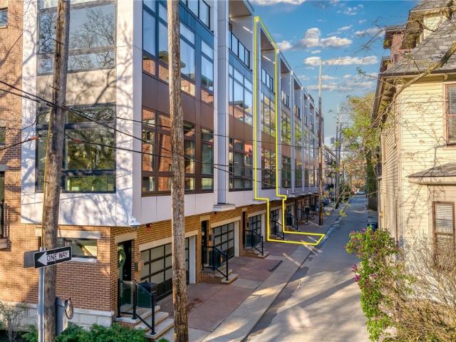 Townhouse for sale in Cleveland, Ohio