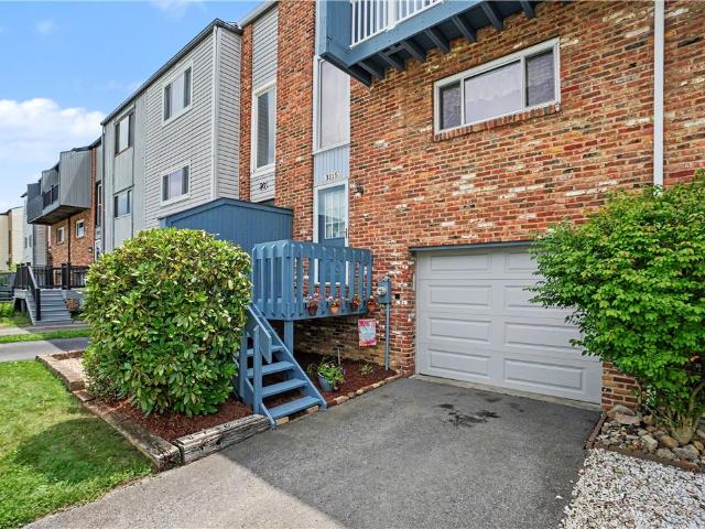 Townhouse for sale in Allison Park, Pennsylvania