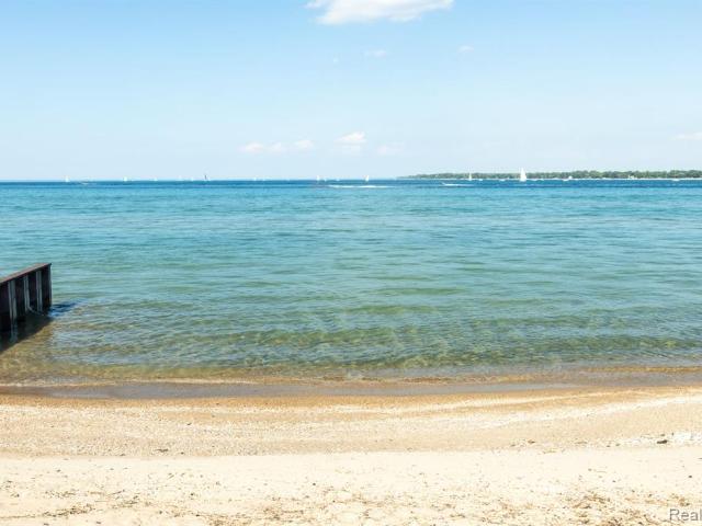 House for sale in Fort Gratiot, Michigan