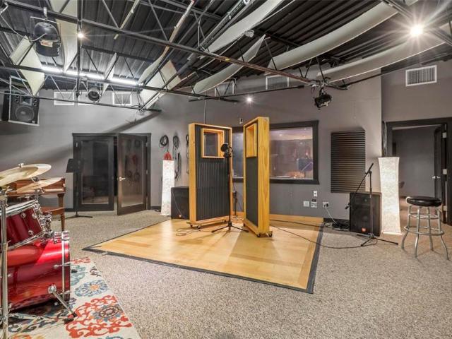 Commercial for sale in Fort Worth