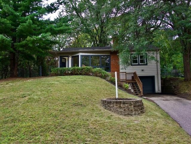 House for sale in Hennepin, Minnesota