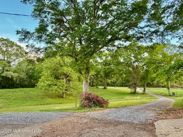 House for sale in Summit, Mississippi