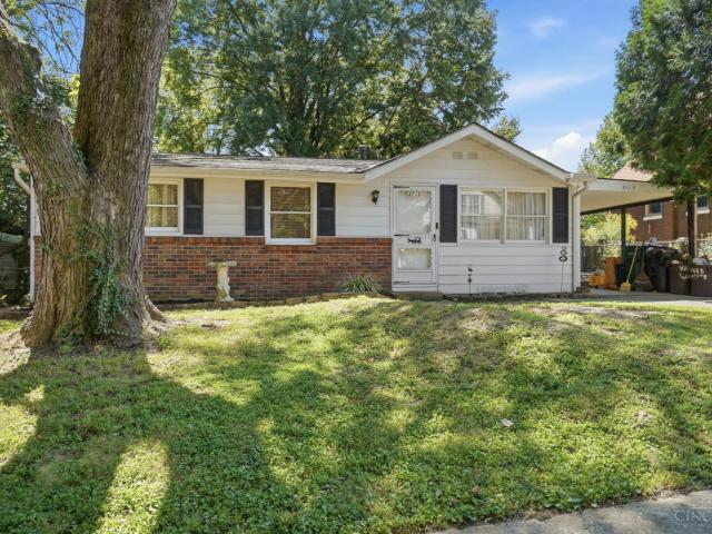 House for sale in Roselawn, Ohio