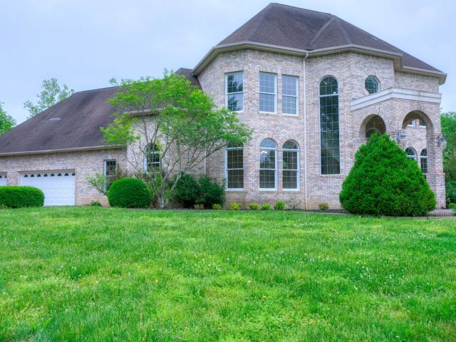 House for sale in Carbondale, Illinois