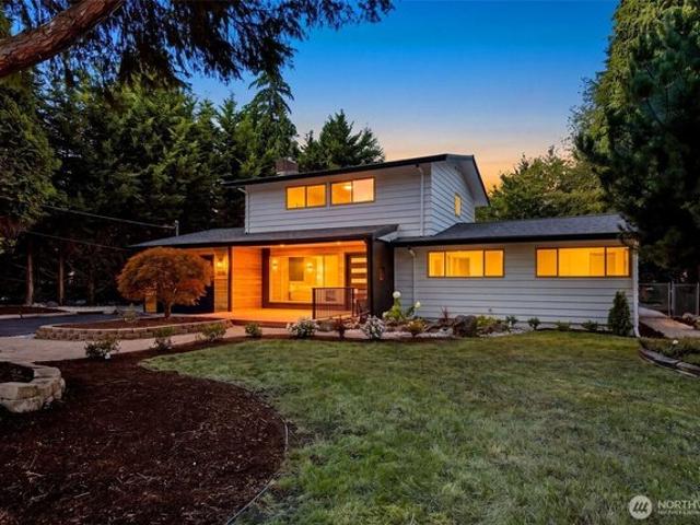 House for sale in University Place, Washington