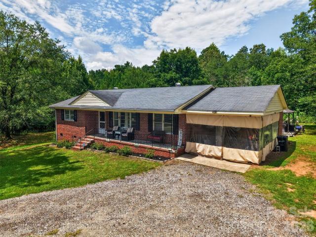 House for sale in Chester, South Carolina