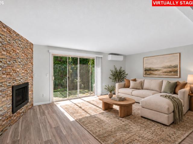 Condo for sale in Oak Grove, Milwaukie