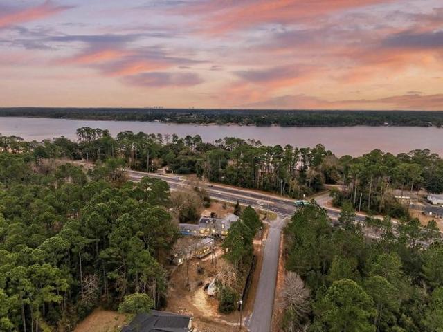 House for sale in Navarre, Florida