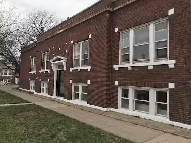 Condo for rent in Berwyn