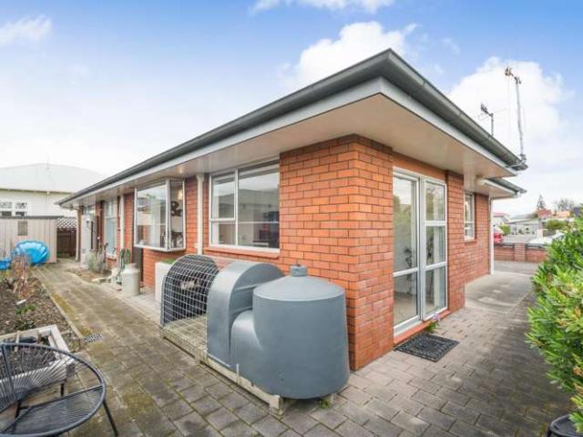 House for sale in Palmerston North, Oroua County