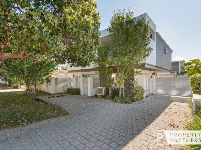 Apartment for sale in Stirling, Western Australia