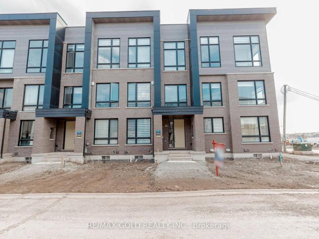 Townhouse for sale in Woburn, Ontario