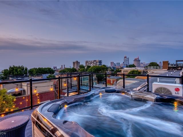Townhouse for sale in Cleveland