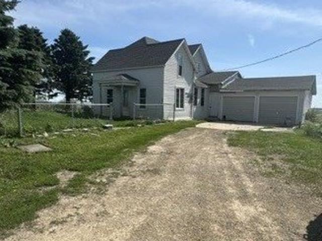 House for sale in Hubbard, Iowa