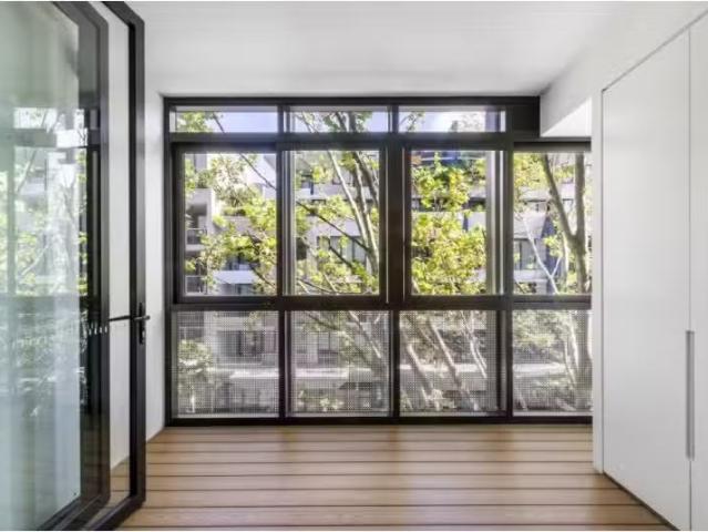 Apartment for rent in Lower North Shore, Sydney
