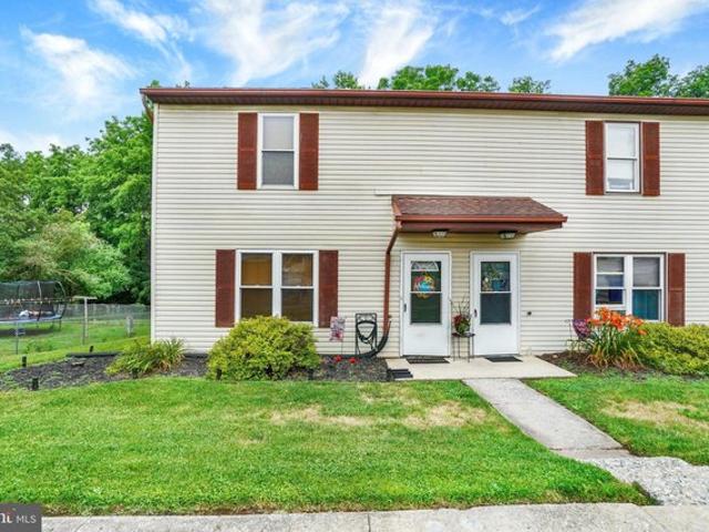 Townhouse for sale in Dover, Pennsylvania