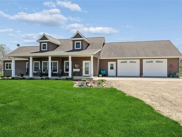 House for sale in Hopkinton, Iowa