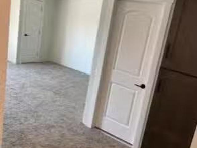 Condo for rent in Eureka