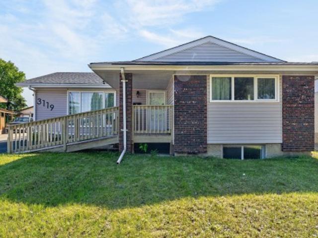 House for sale in Wedgewood, Alberta
