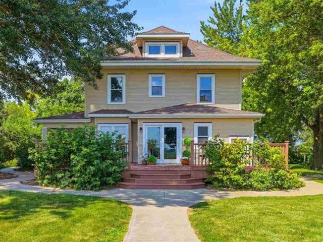 House for sale in Wellman, Iowa