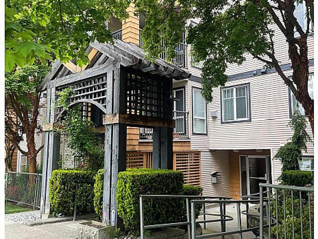 Condo for sale in Maple Ridge, British Columbia