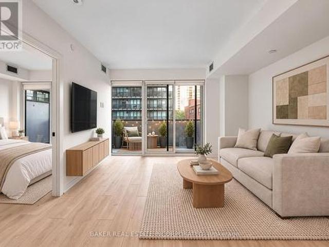 Condo for sale in Don Valley West, Toronto