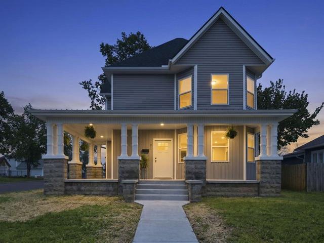 House for sale in Barry, Missouri
