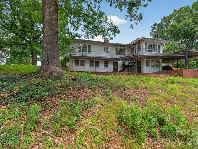 House for sale in Hickory, Catawba County