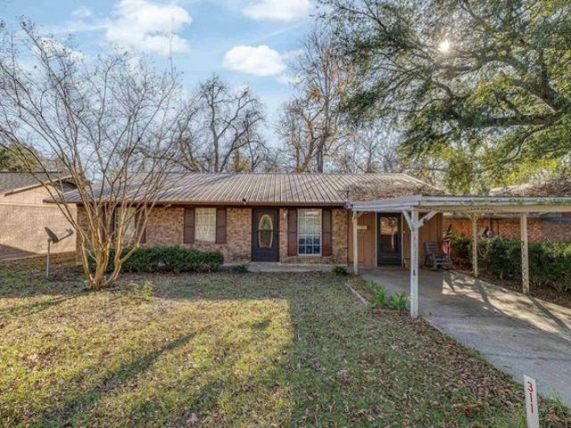 House for sale in Delhi, Louisiana