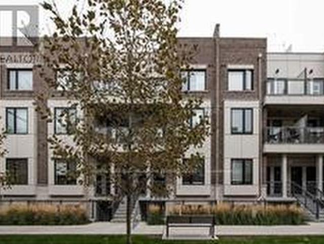 Townhouse for sale in Woburn, Ontario