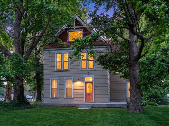 House for sale in Barry, Missouri
