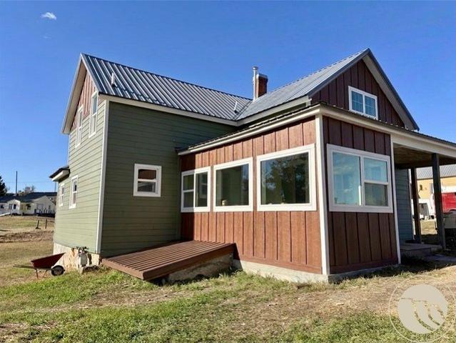 House for sale in Harlowton, Montana