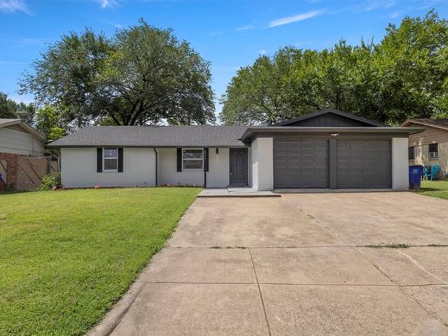 House for sale in Kennedale, Texas