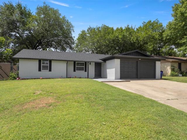 House for sale in Kennedale, Texas
