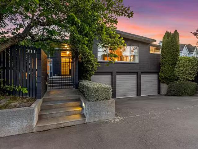 House for sale in Chaslands, Canterbury