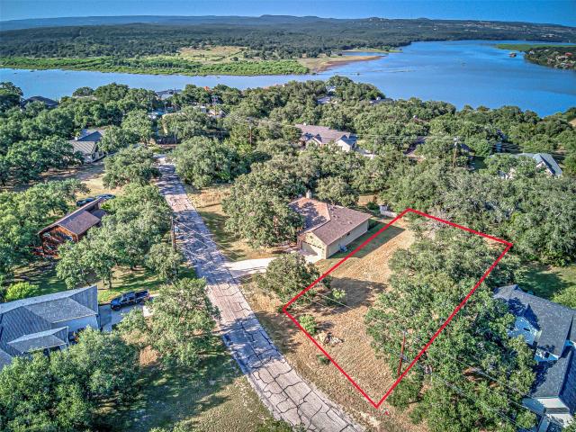 Land for sale in Spicewood, Texas