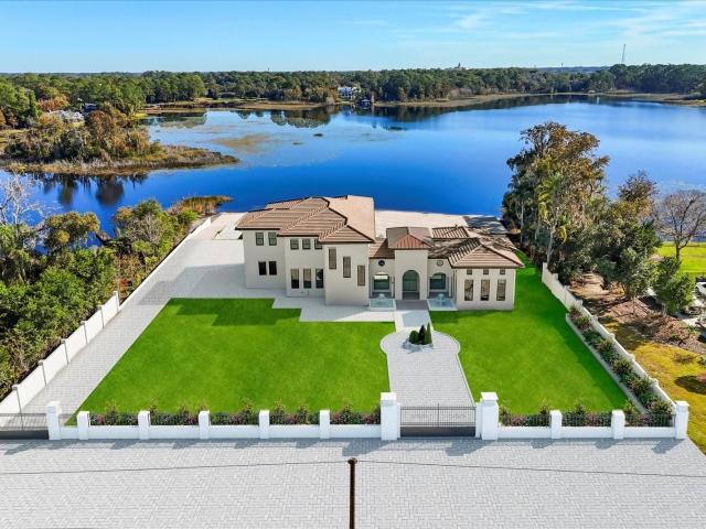 House for sale in Lake Mary, Florida