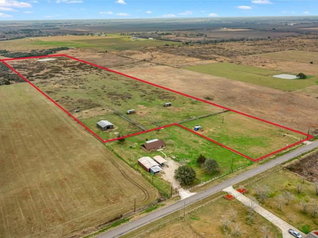Land for sale in Damon, Texas