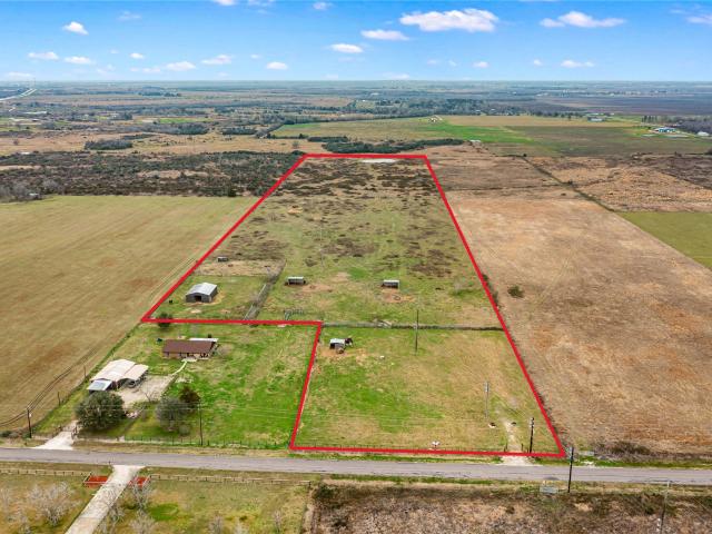 Land for sale in Damon, Texas